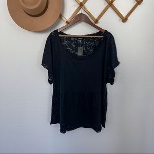 Torrid Black Sheer Skull Print Short Sleeve with Slight Peplum Detail NWT